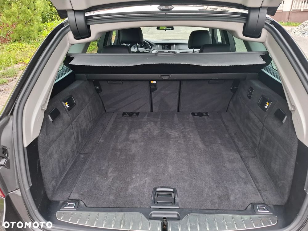 BMW Seria 5 - 21