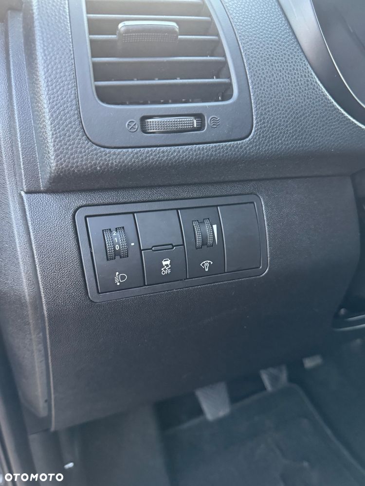 Hyundai ix20 1.4 Comfort - 22