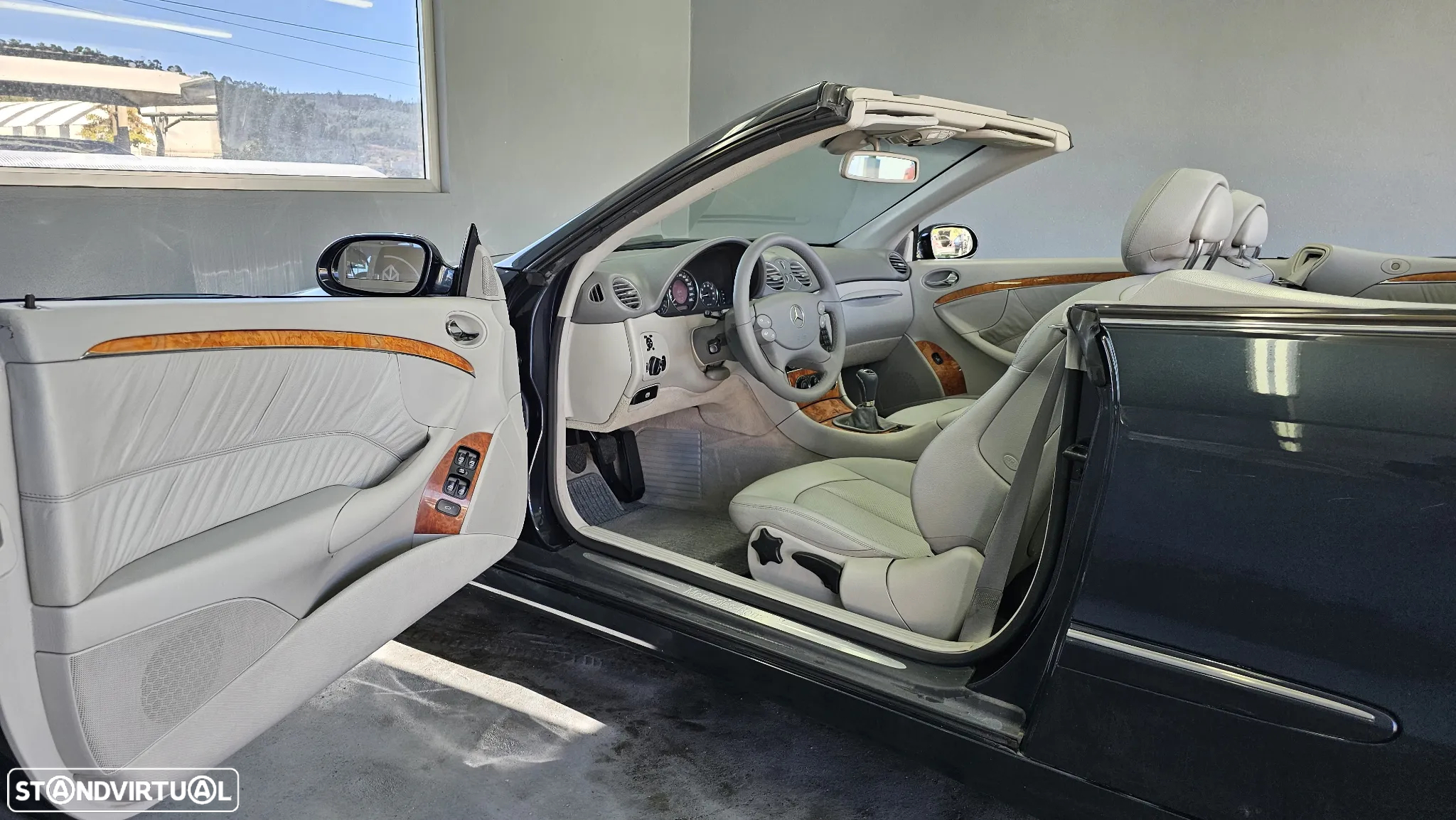 Mercedes-Benz CLK 200 Elegance - 12