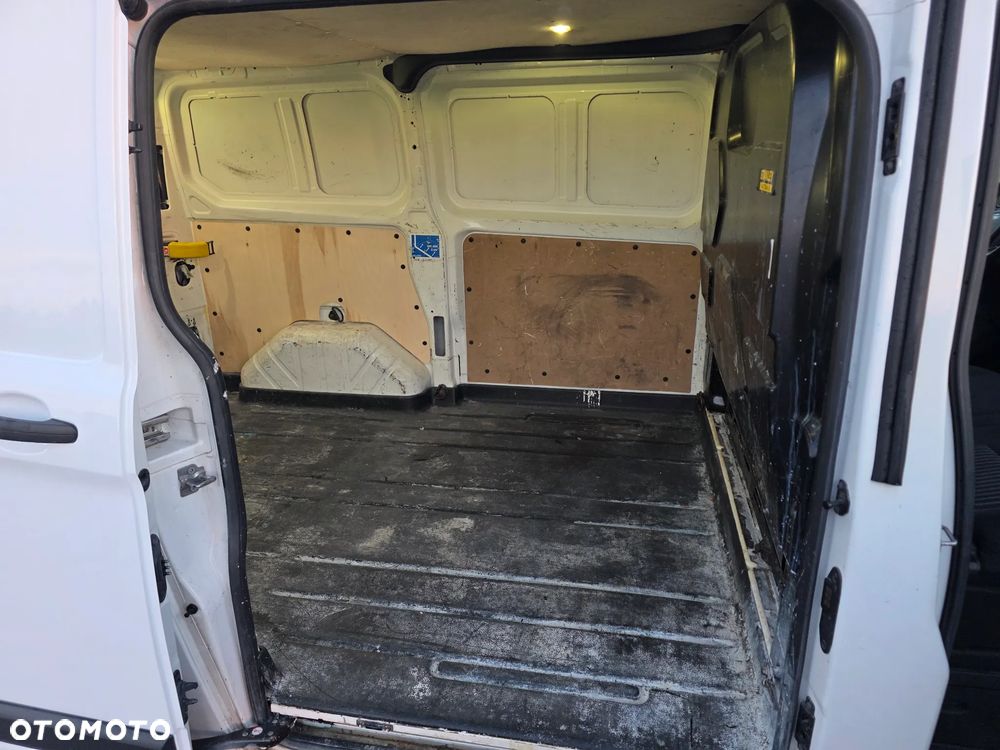 Ford Transit Custom - 19