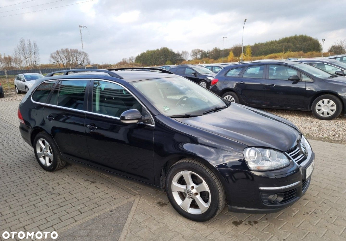 Volkswagen Golf - 19