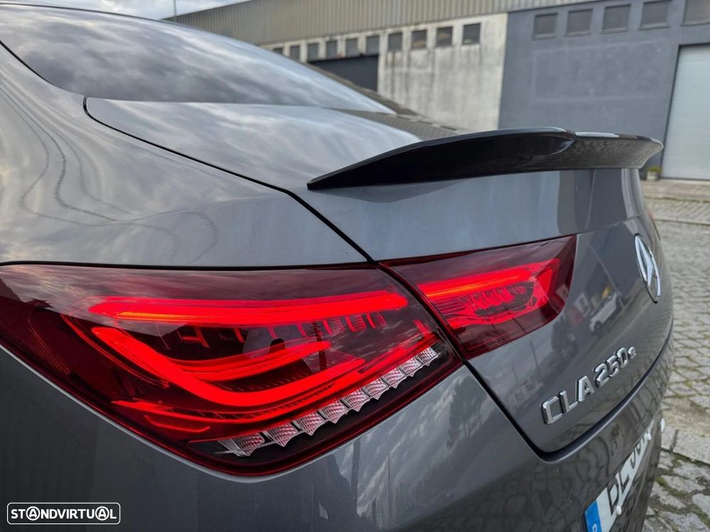 Mercedes-Benz CLA 250 e - 13