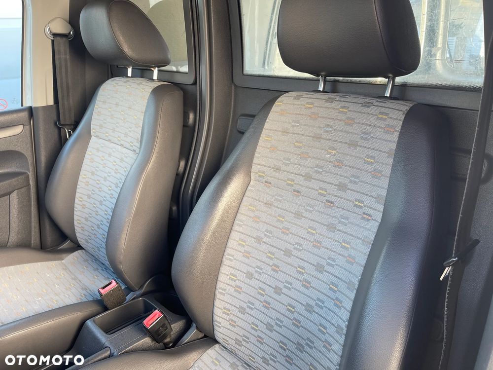 Volkswagen Caddy - 20