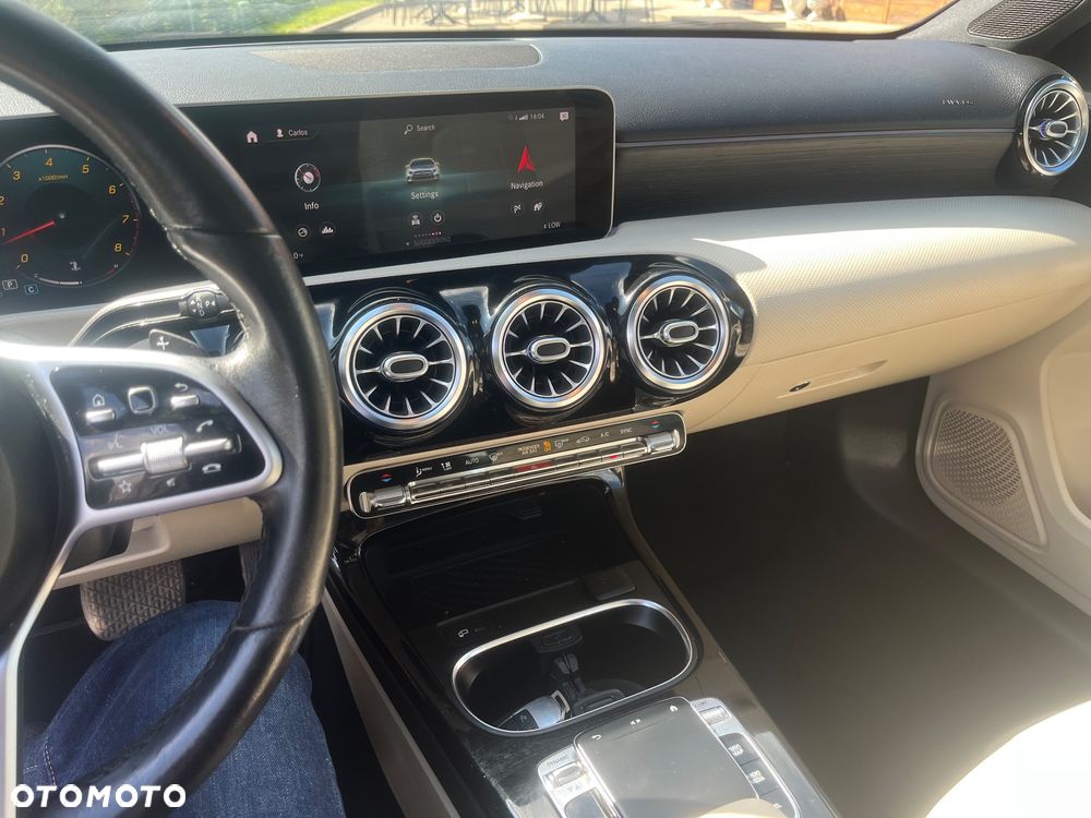 Mercedes-Benz Klasa A 220 4-Matic Progressive 7G-DCT - 7