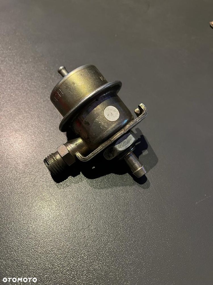 REGULATOR CIŚNIENIA PALIWA FORD CITROEN LANCIA 0280160216 BOSCH - 1