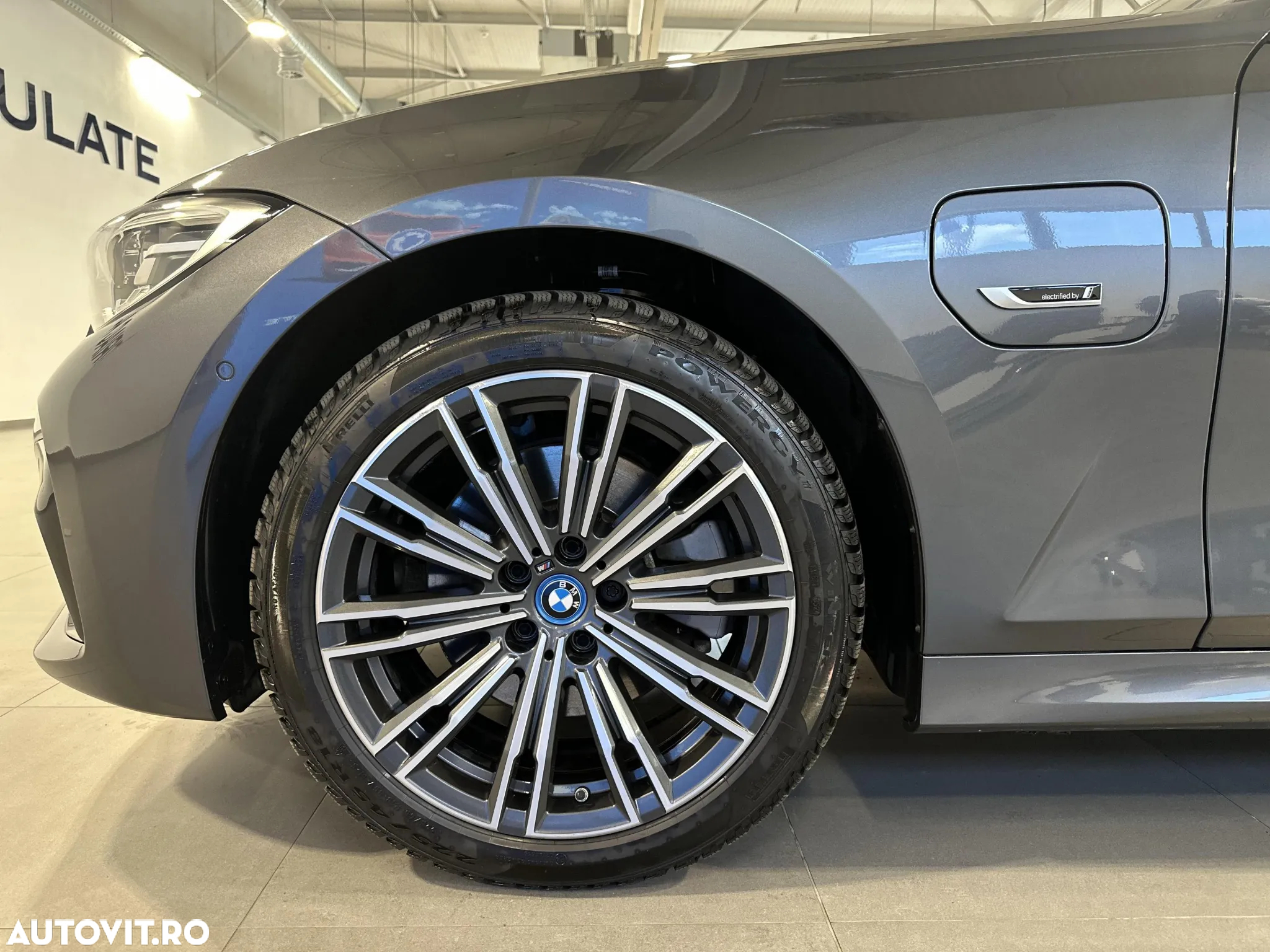 BMW Seria 3 320e Touring Aut. - 13