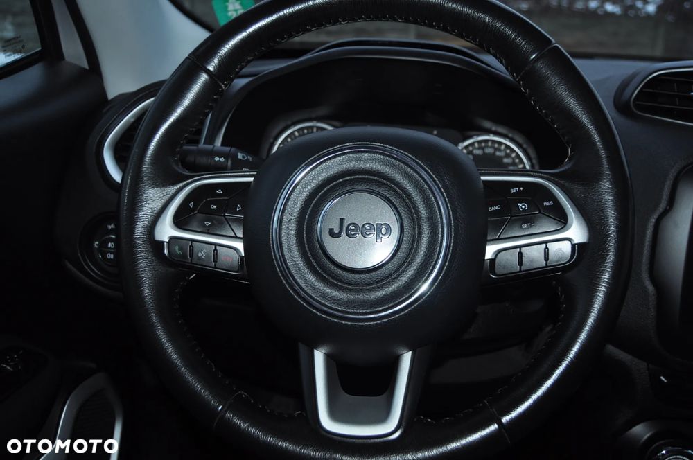 Jeep Renegade 1.4 MultiAir DSG Longitude - 14