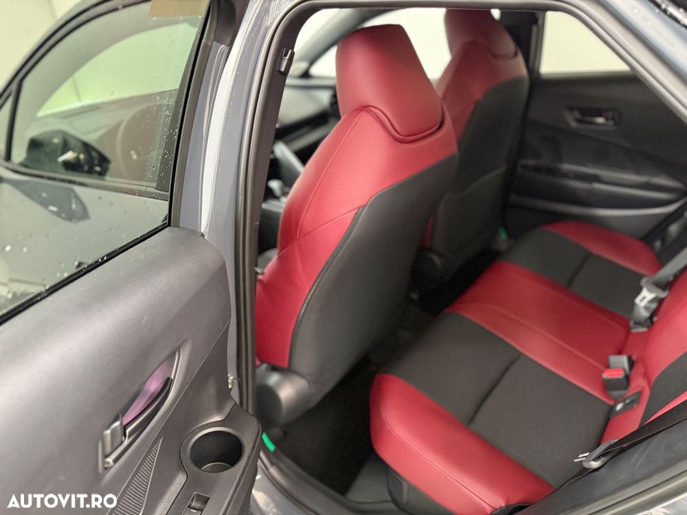 Toyota C-HR 2.0 HEV 197 CP 4x2 CVT Luxury - 11