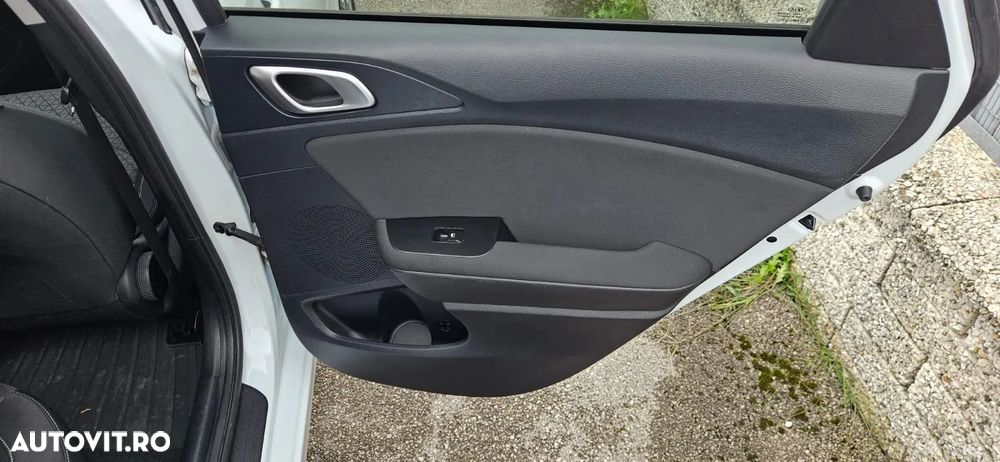 Kia Ceed 1.6 CRDi Edition 7 - 3