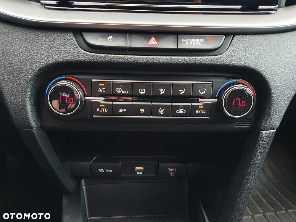 Kia XCeed 1.5 T-GDI M - 39