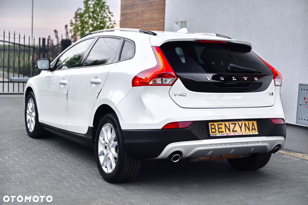 Volvo V40 Cross Country T4 AWD Geartronic Pro - 17