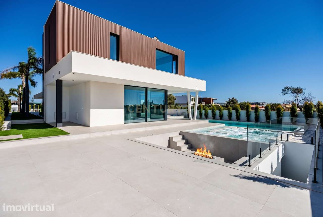 Moradia T4 de Luxo, nos Salgados | Duas Piscinas (Interior/Exterior) | - Grande imagem: 3/53