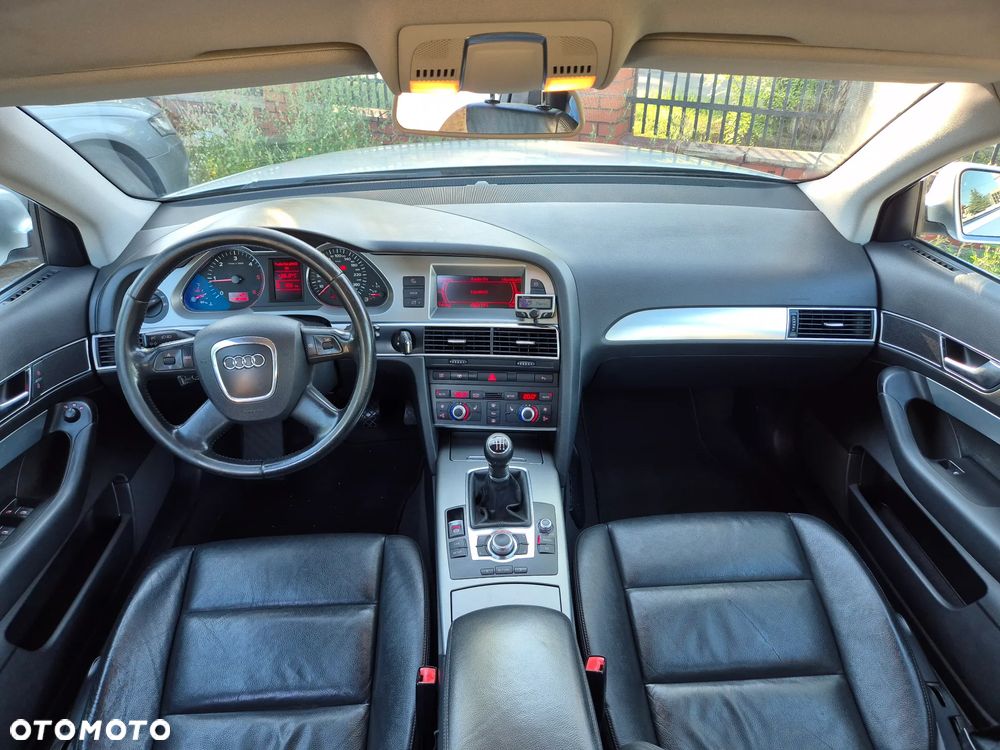 Audi A6 Avant - 11