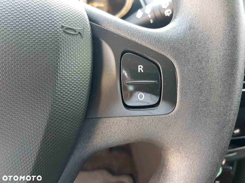 Renault Clio 1.2 16V 75 Life - 15