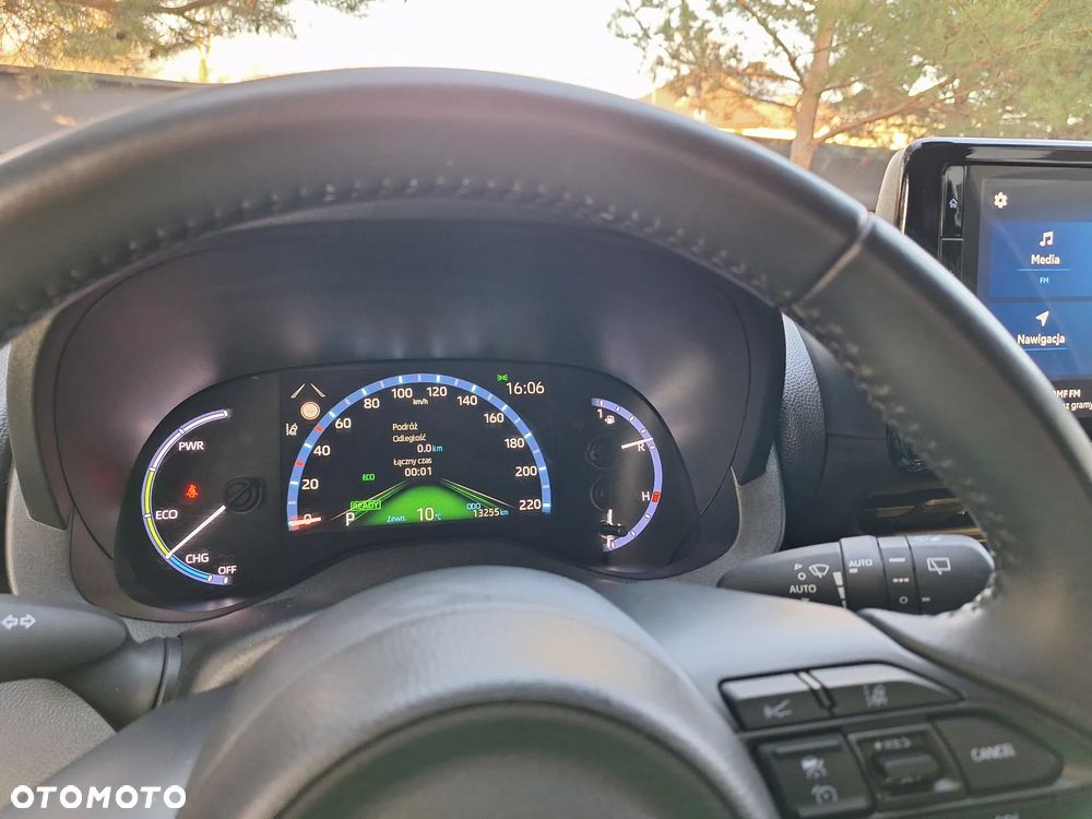 Toyota Yaris Cross Hybrid 1.5 Comfort - 14