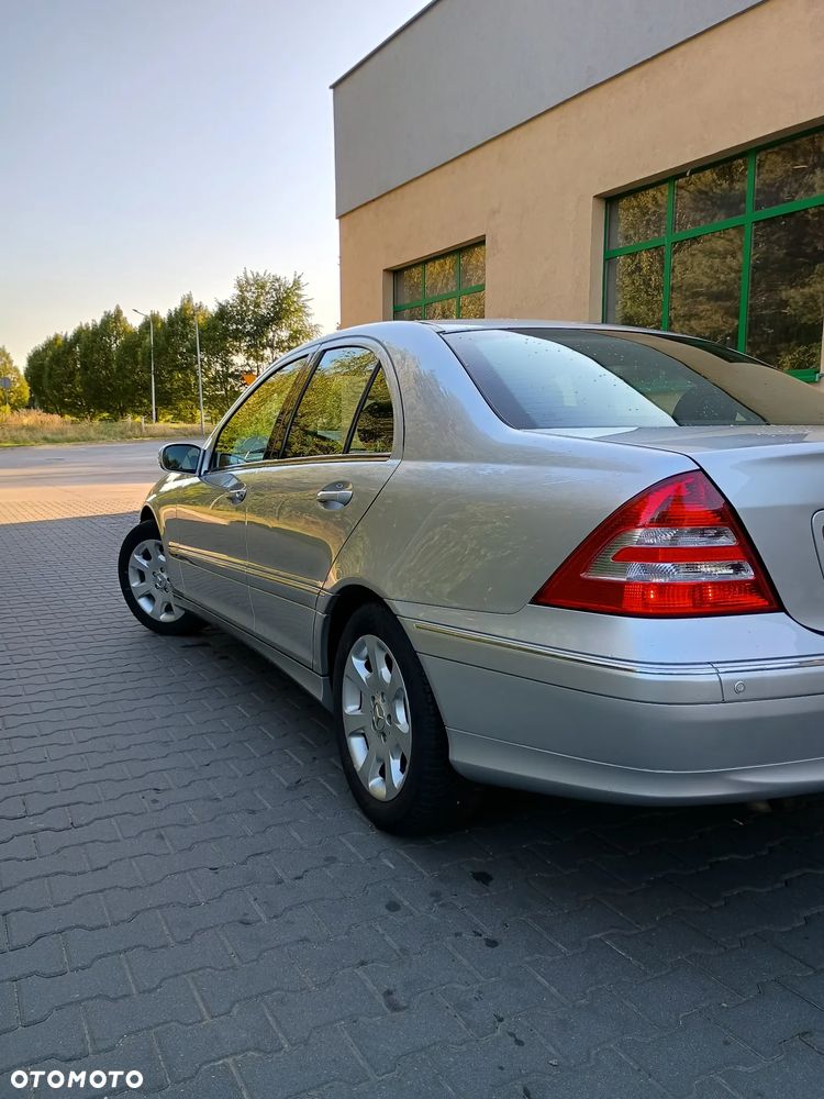 Mercedes-Benz Klasa C 180 Kompressor Automatik Elegance - 6