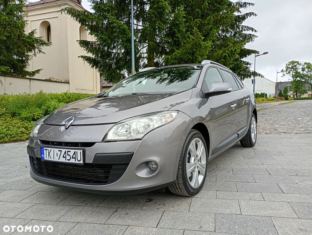 Renault Megane dCi 130 FAP Dynamique - 10