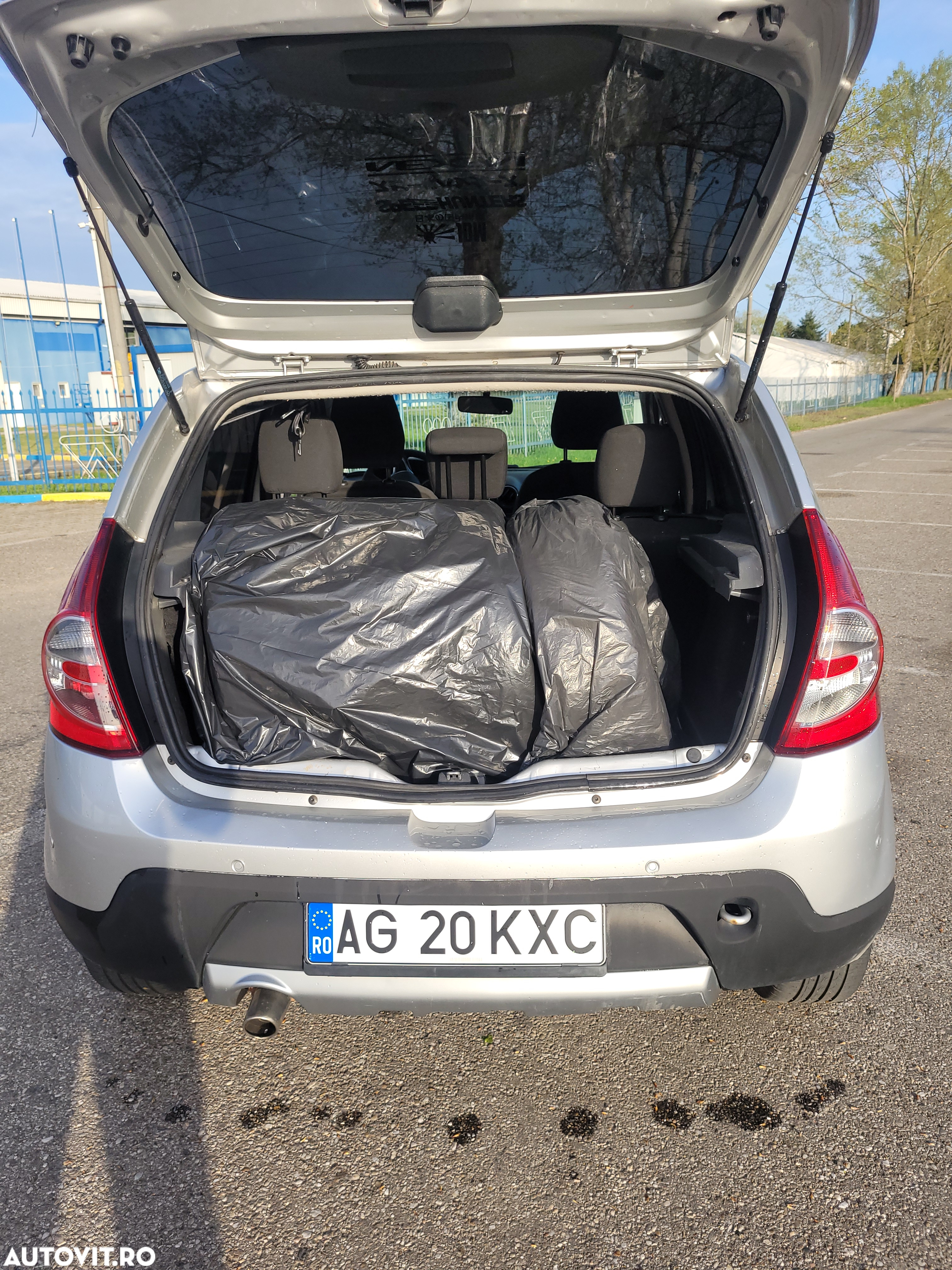 Dacia Sandero 1.4 MPI Laureate - 9
