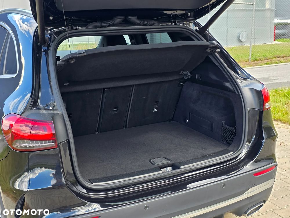Mercedes-Benz GLA 200 d 8G-DCT AMG Line - 35