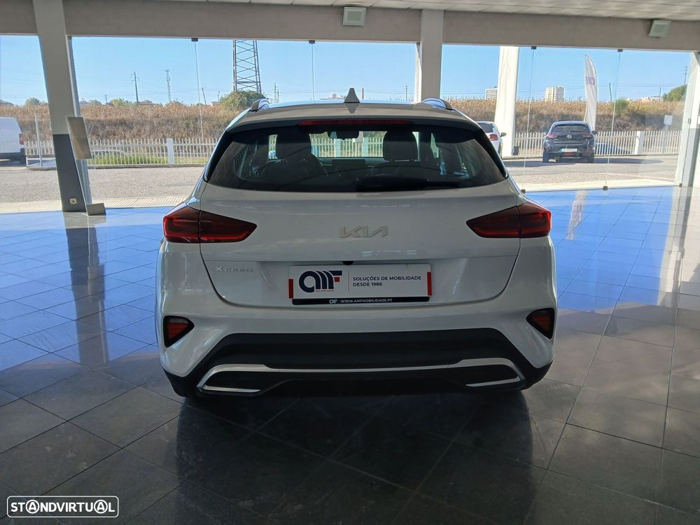 Kia XCeed 1.0 T-GDI Dynamic - 16