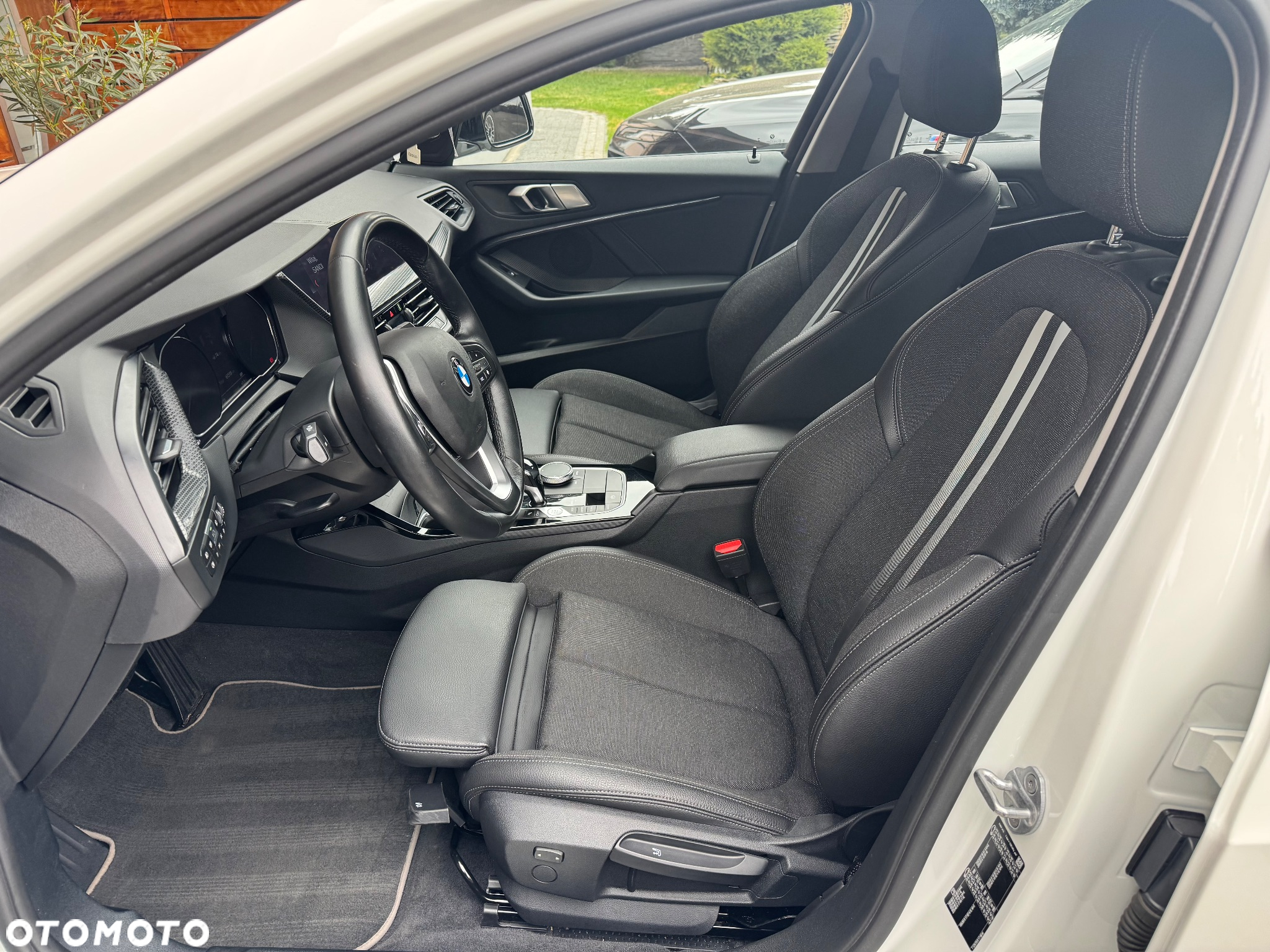 BMW Seria 1 118i Sport Line - 27