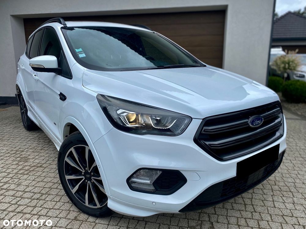 Ford Kuga 2.0 TDCi 4x4 ST-Line - 4