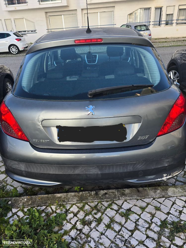 Peugeot 207 1.4 16V Trendy - 3