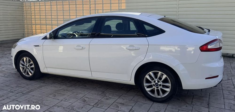 Ford Mondeo 1.6 SCTi EcoBoost Trend - 3