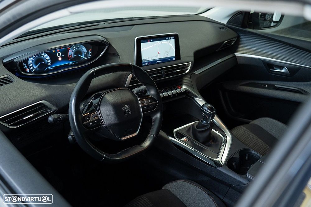 Peugeot 3008 1.5 BlueHDi Active - 14