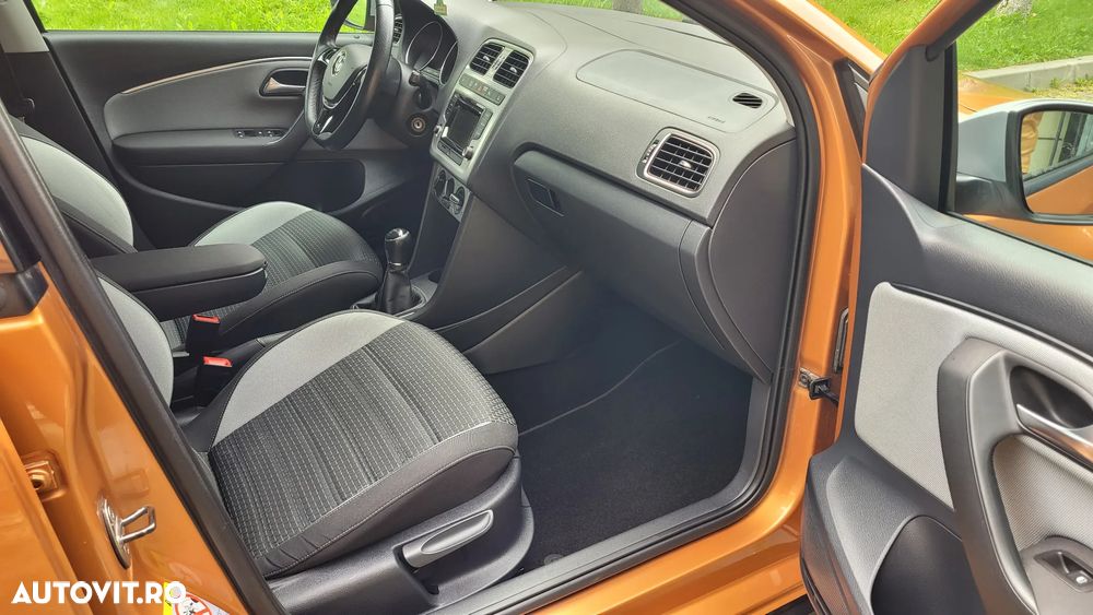 Volkswagen Polo 1.2 TSI (Blue Motion Technology) Cross - 6