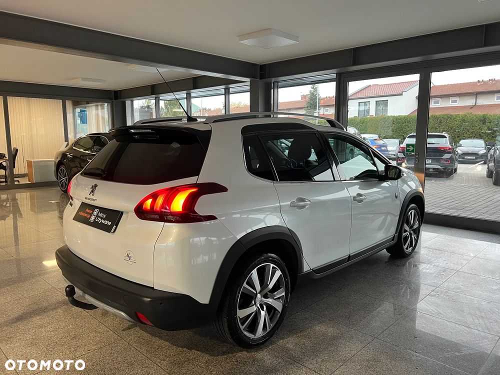 Peugeot 2008 1.2 Pure Tech GPF Crossway S&S - 16