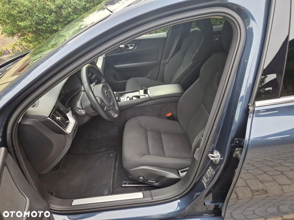 Volvo V60 T6 AWD Recharge Geartronic Inscription Expression - 17