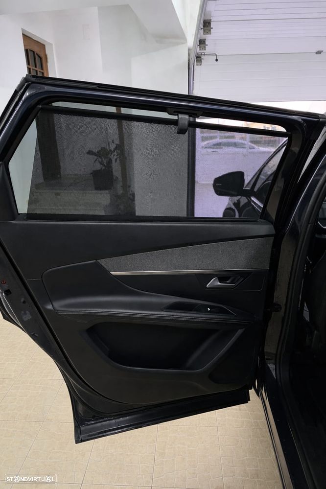 Peugeot 5008 1.5 BlueHDi GT Line J19 EAT8 - 10