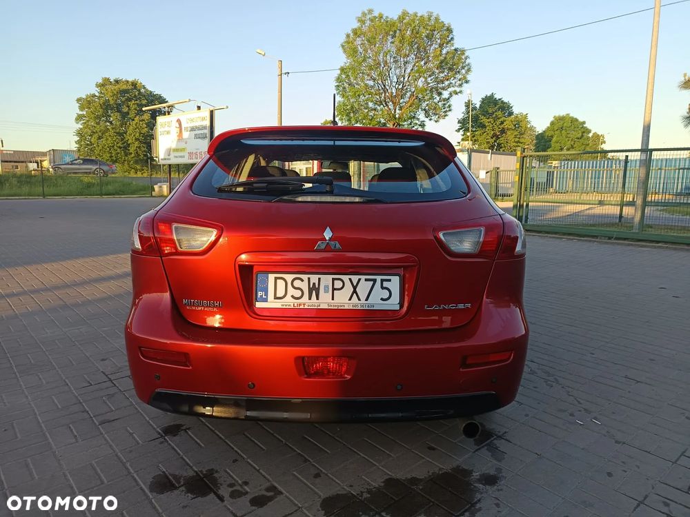 Mitsubishi Lancer - 5