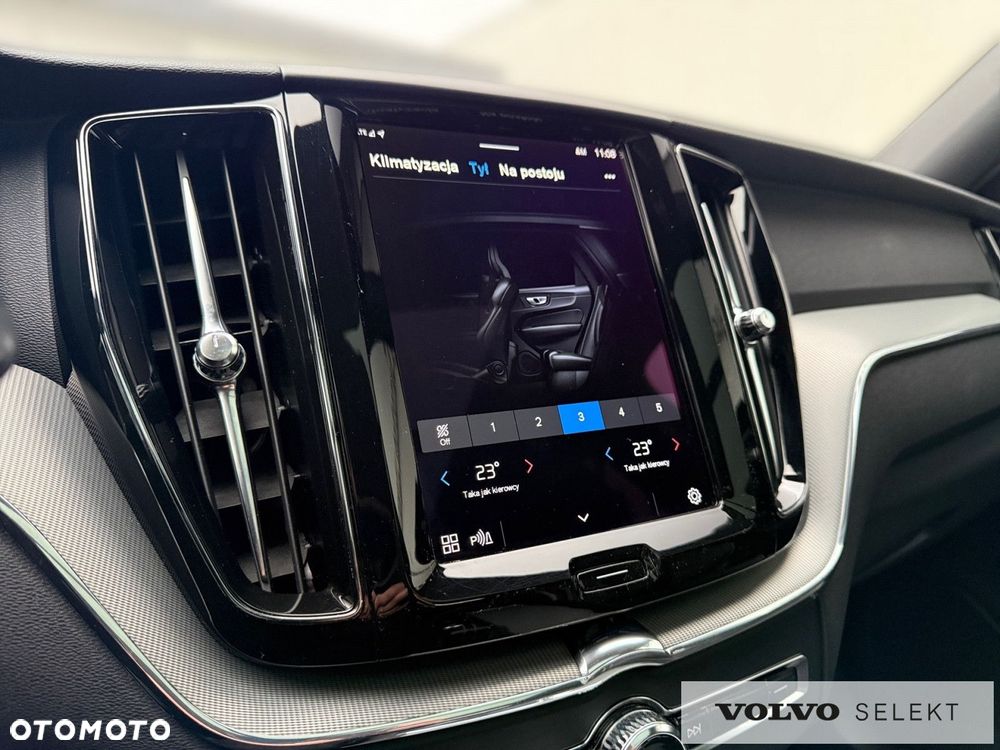 Volvo XC 60 - 25