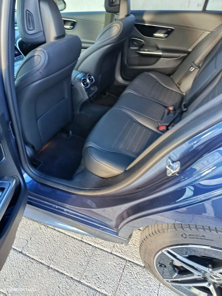 Mercedes-Benz C 300 de AMG Line - 15