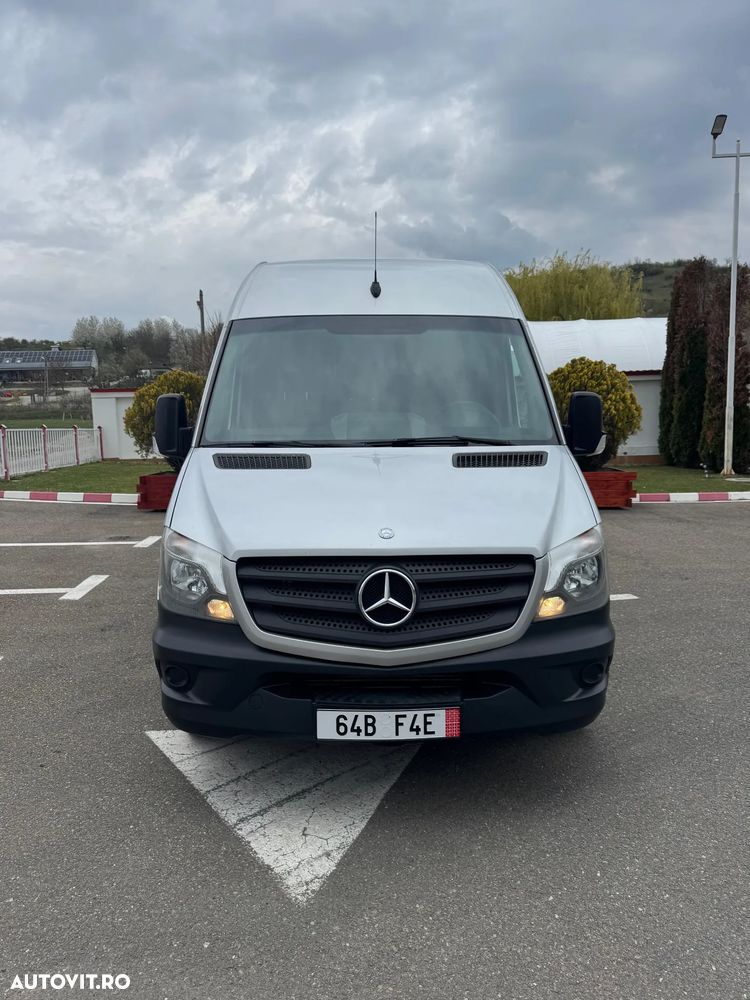 Mercedes-Benz Sprinter - 9