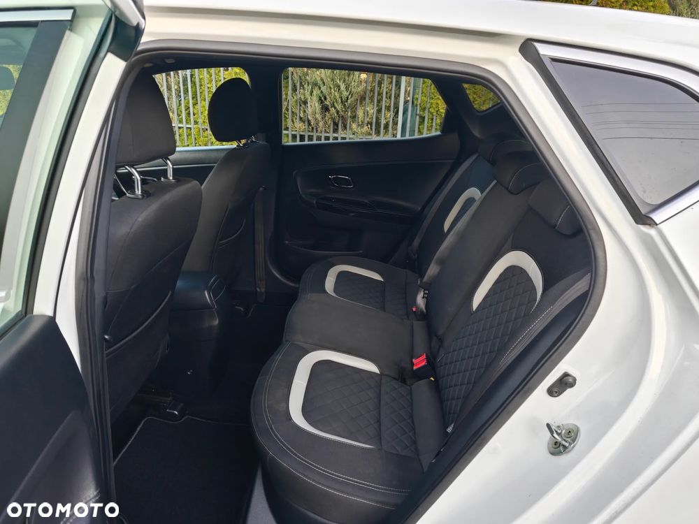 Kia Ceed 1.6 CRDi 136 DCT ISG GT Line - 24