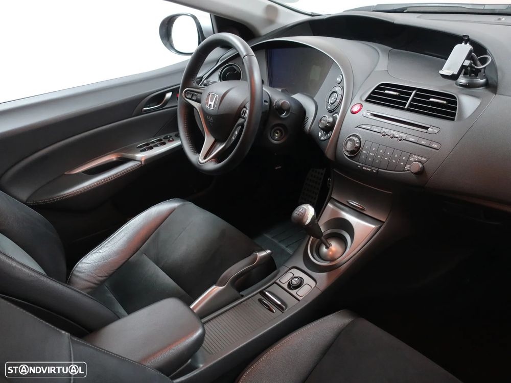 Honda Civic 1.4 i-VTEC Sport Edition - 23
