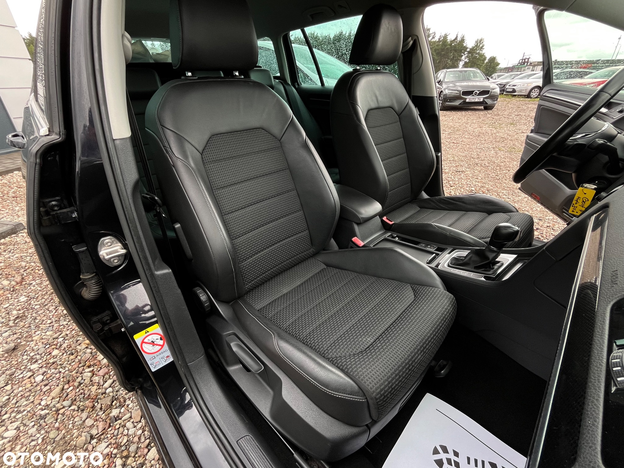 Volkswagen Golf 2.0 BlueTDI DSG Highline - 8