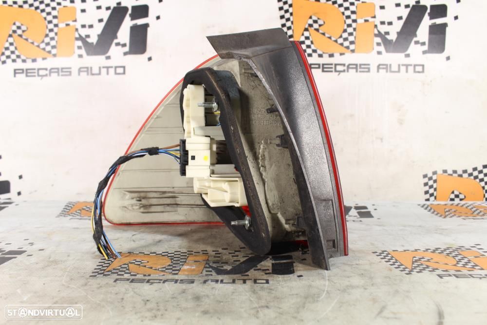 Farolim Direito Bmw 3 Touring (E91)  63217289432 / 7289432 / Carrinha - 5