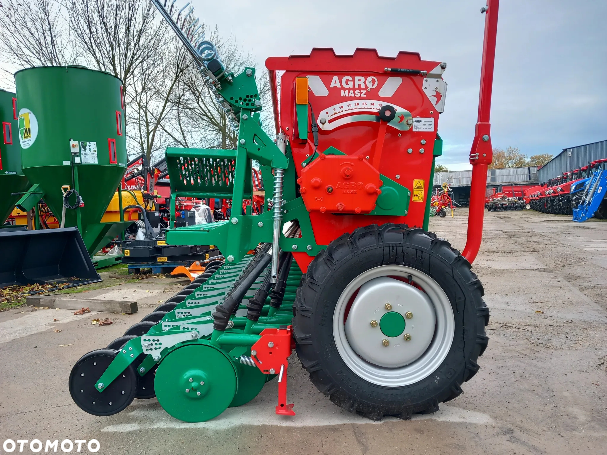 Agro-Masz SR300 - 5