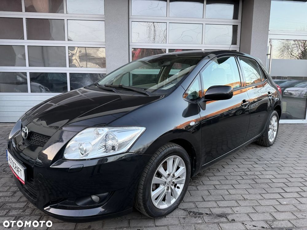 Toyota Auris 1.8 Premium - 20