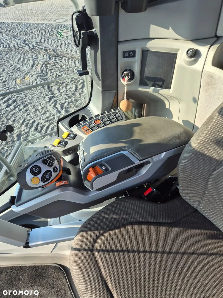 Claas LEXION 7600 - 12