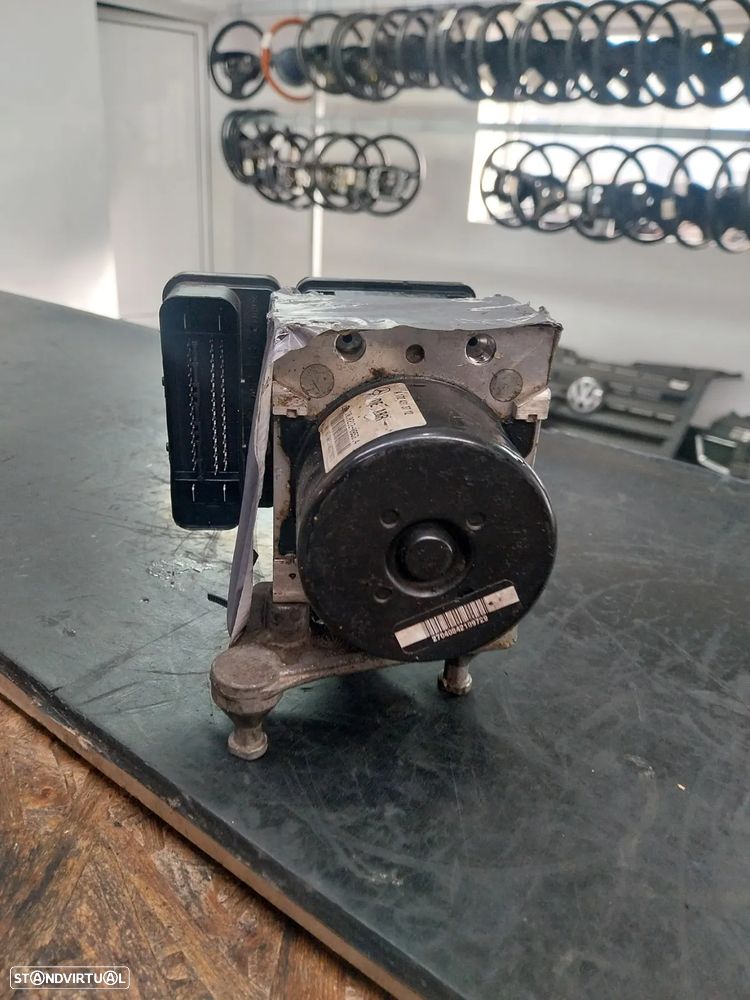 Bomba ABS Mercedes-Benz W04 ano 2012 Ref: A172 431 37 12/// A172 901 40 00 - 4