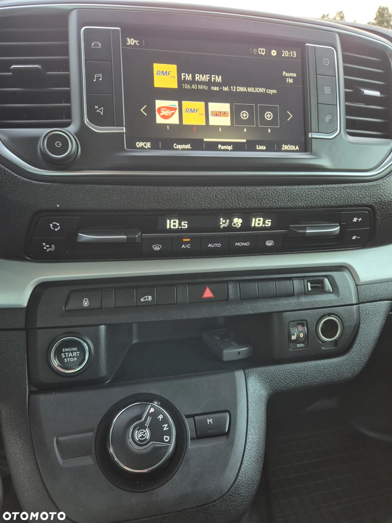 Opel Vivaro - 25