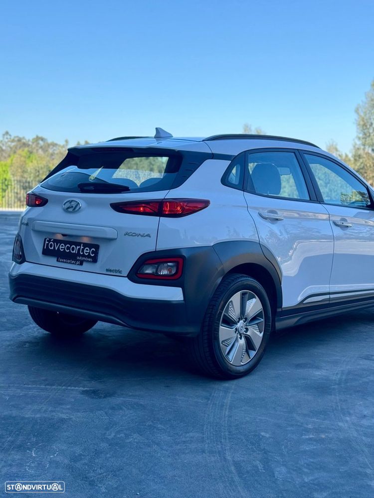 Hyundai Kauai 64 kWh Premium+LED - 34