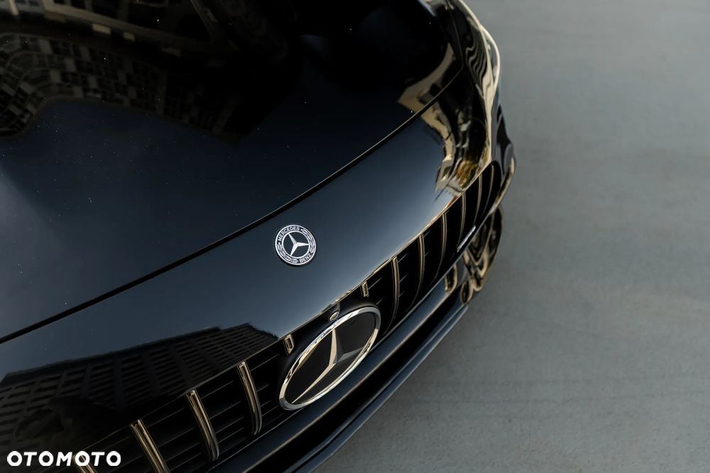 Mercedes-Benz AMG GT 53 4Matic+ 4D Speedshift TCT 9G - 11