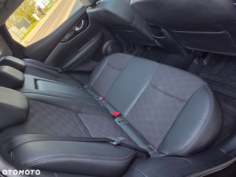 Nissan Qashqai 1.6 DIG-T Tekna - 18