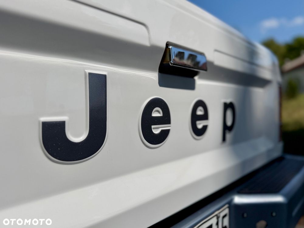 Jeep Comanche - 21